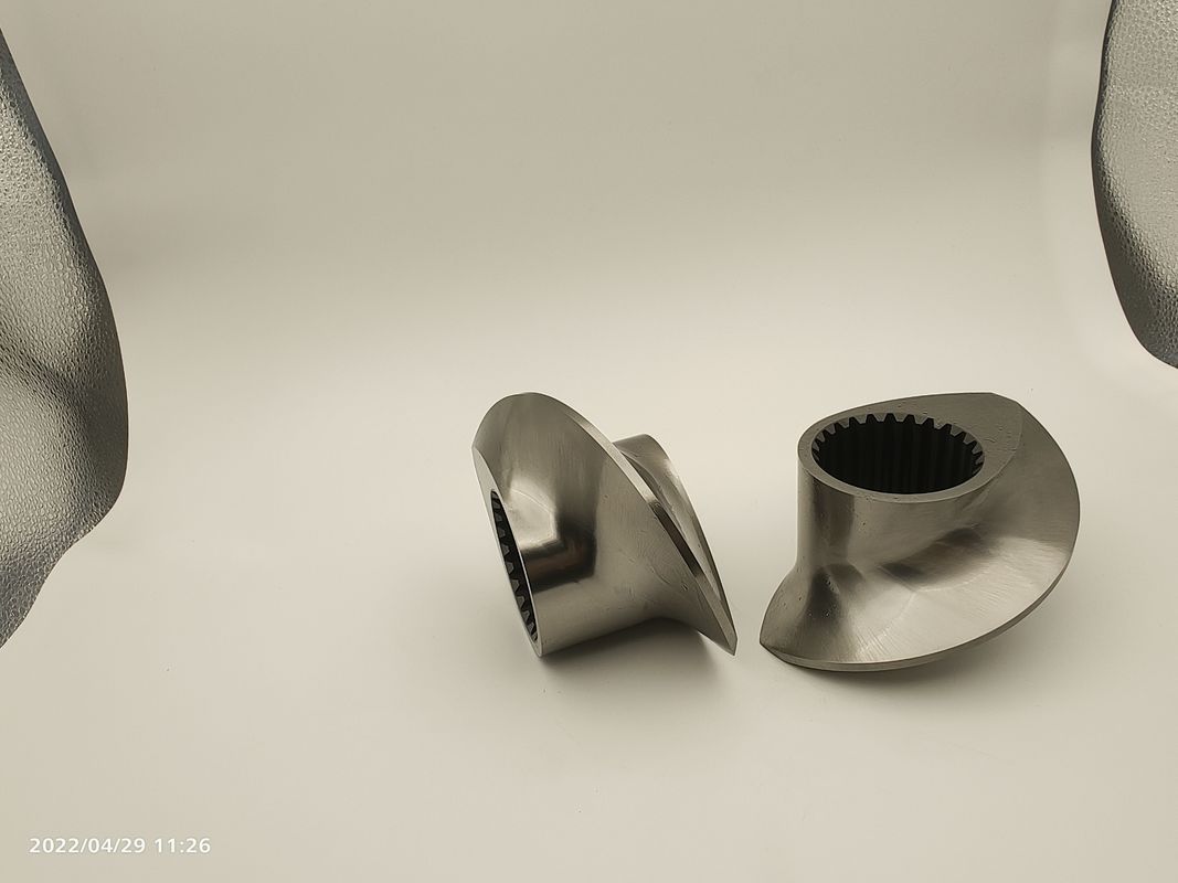 อุปกรณ์เสริมเครื่องบดกรีเนียเตอร์ Twin Screw Extruder Granulator Meshing Covey Screw Element จาก 12 มม -300 มม