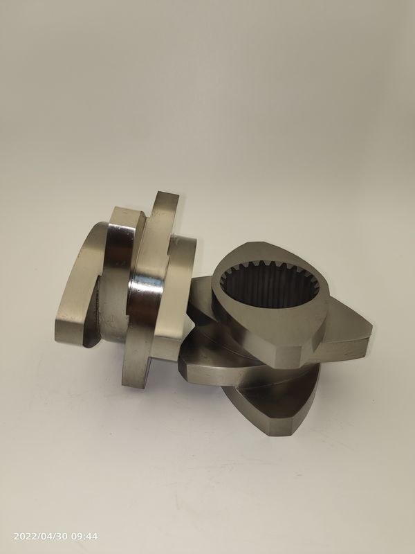 เครื่องผลักดันสกรูคู่ Elemenet Kneading Block Meshing Block ทนทานต่อการกัดกร่อนและสวม