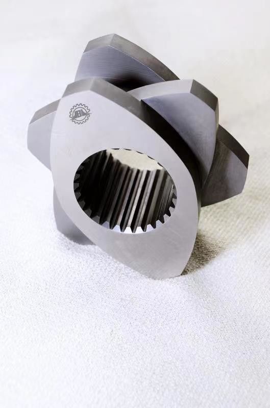 เครื่องบดสกรูคู่ Elemenet คล็อคคัดคล้อง Meshing Block ทนทานต่อการเกรด