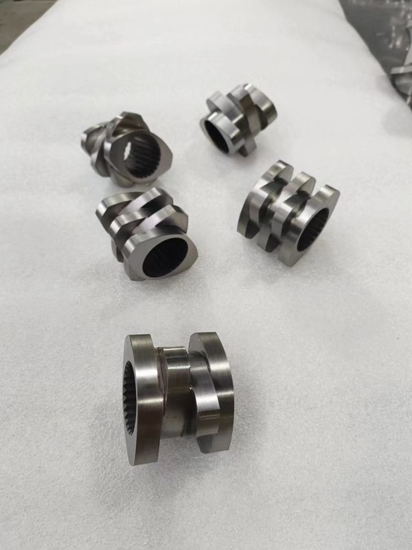 เครื่องผลักดันการกัดกรอง Twin Screw Extruder ที่ทนทานต่อการกัดกรอง
