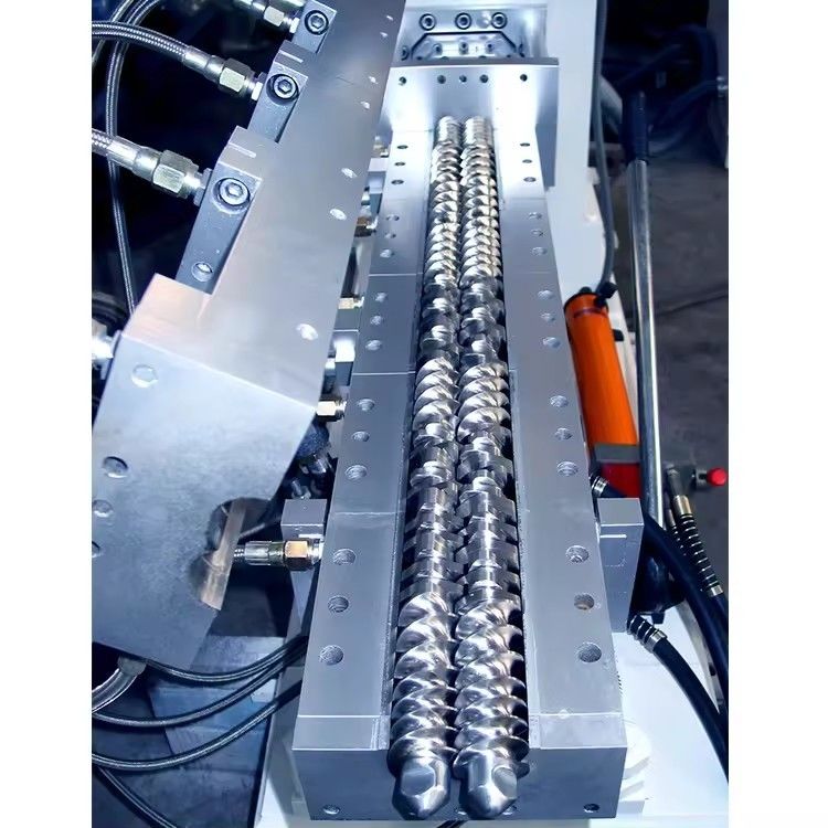 ความแม่นยําสูง extruded สกรูและกระบอก สกรูส่วนประกอบสําหรับเครื่อง extruder สองสกรู