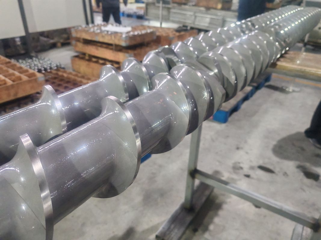 ส่วนประกอบสกรูและกระบอกอัดรีดแบบสกรูคู่ Berstoff ที่ออกแบบมาอย่างแม่นยำเพื่อผลลัพธ์ที่เหนือกว่า