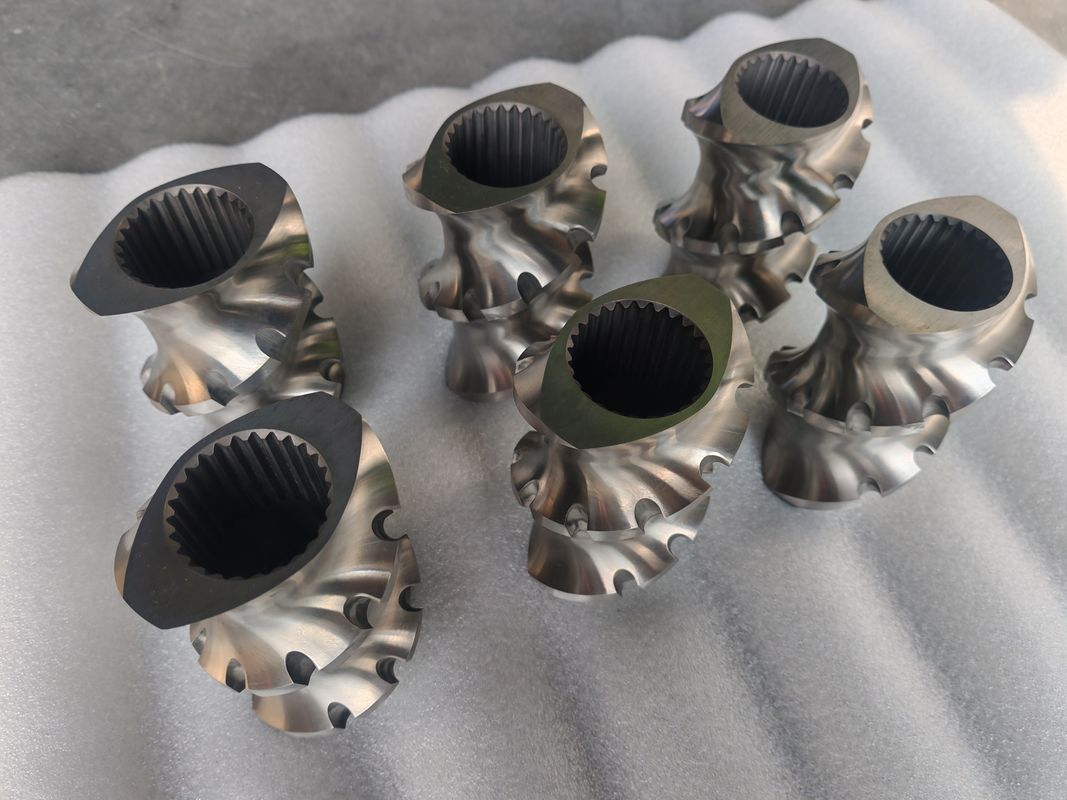 เครื่องอัดรีดสกรูคู่ องค์ประกอบสกรูผสมและลำเลียงที่เหนือกว่าเพื่อผลลัพธ์ที่แม่นยำ