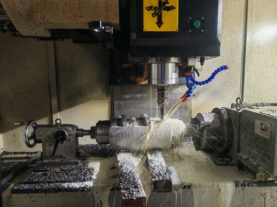 ชิ้นส่วนอะไหล่สำหรับเครื่องอัดรีด PP PE POM PVC PET สำหรับเครื่องจักรพลาสติกแบบหมุนร่วม